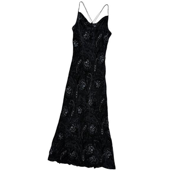 Vintage EAST Beaded Paisley Velvet Gown - Picture 2 of 9